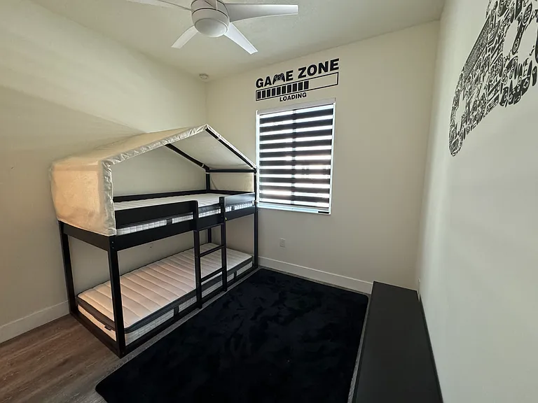 6472 NW 103rd Pl — Photo 11