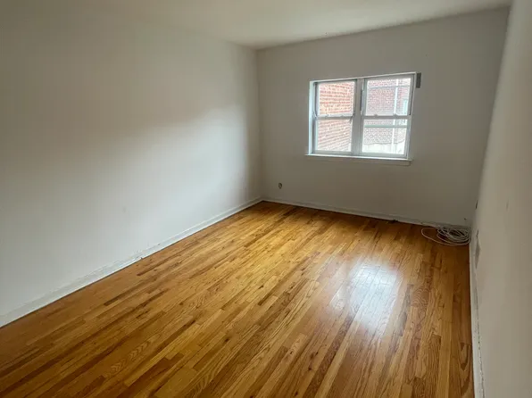 (undisclosed Address), Bronx, NY 10465
