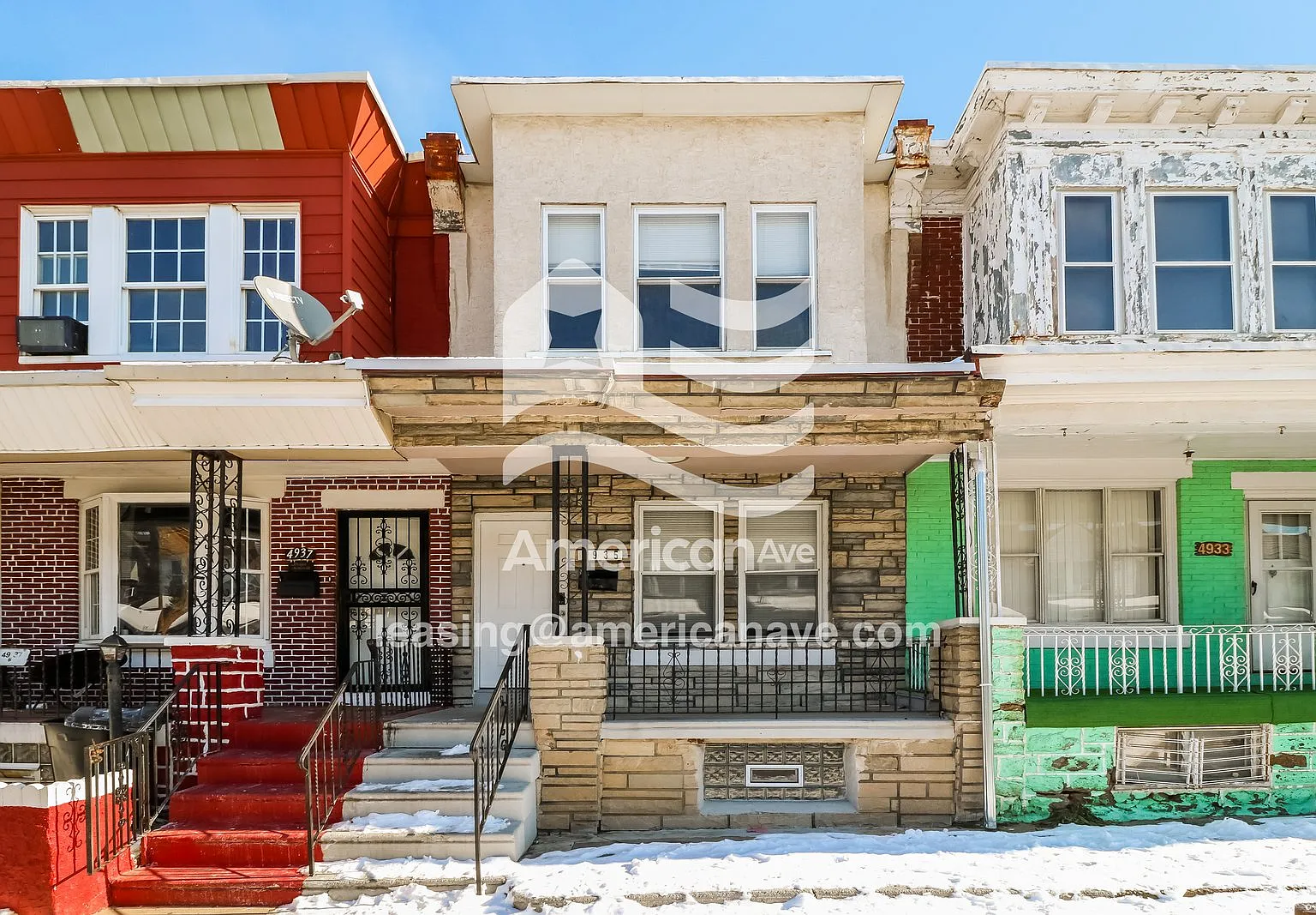 3 bed, 1.0 bath, 1141 sqft, $1,853 — Photo 1