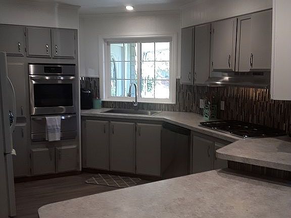 3rd image of 1800 S Main St Unit 43