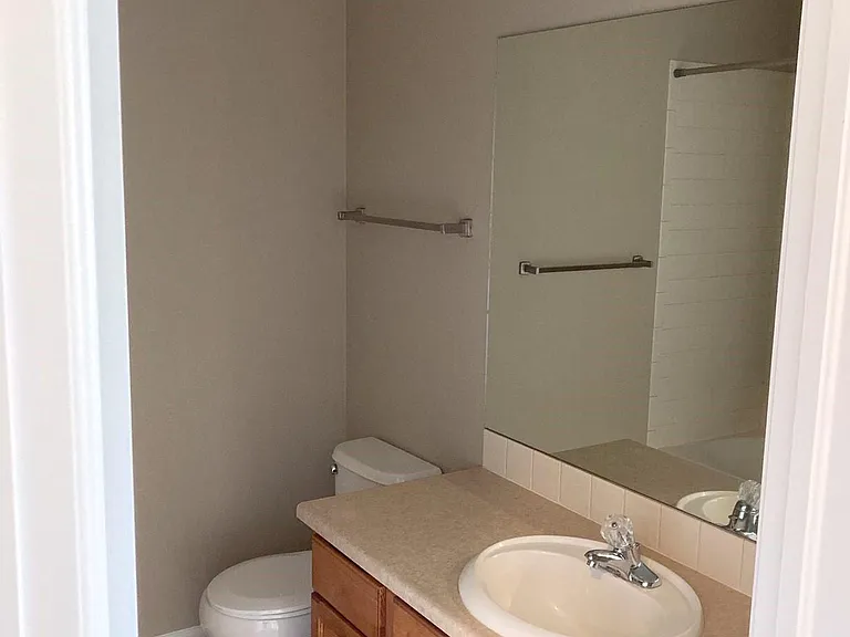 6806 W 3rd St #19 — Photo 19
