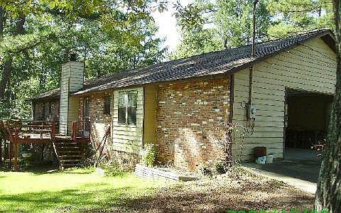 2nd image of 3055 Edgewood Dr NE