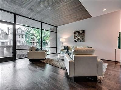 5th image of 3652 N Bosworth Ave
