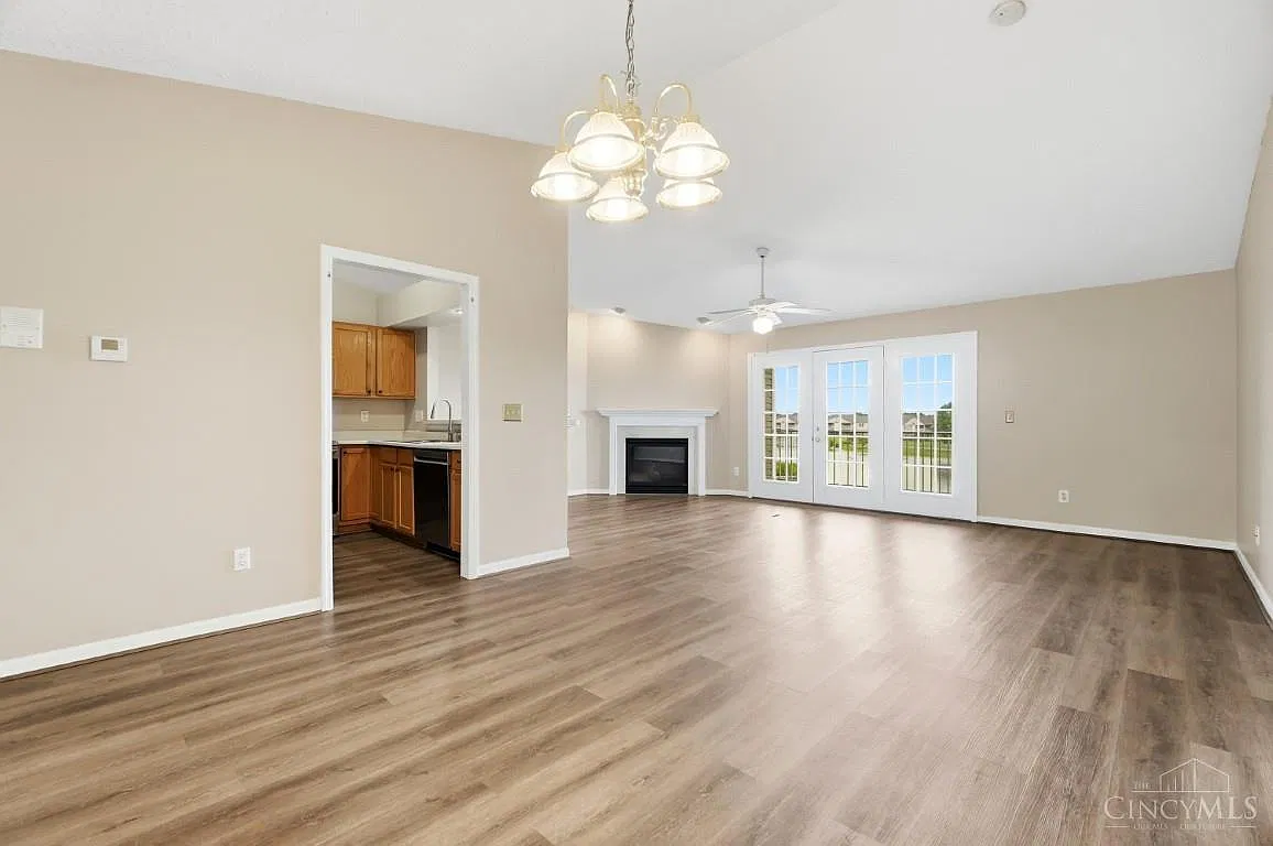 3 bed, 1504 sqft, $2,300 — Photo 4