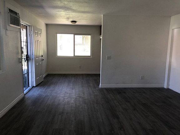 5th image of 3475 21st St APT A