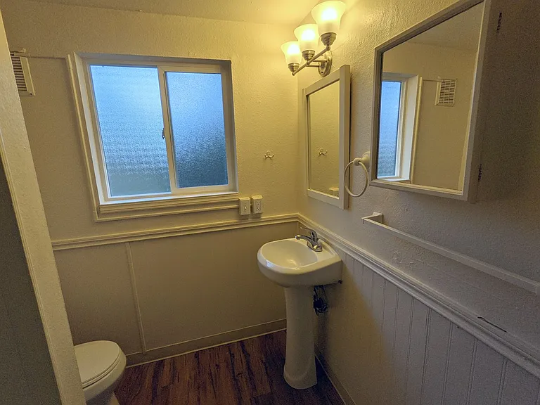 West Slope Apartments — Photo 50
