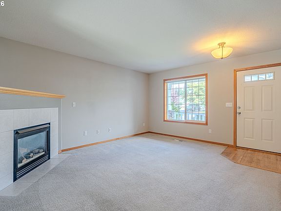 3rd image of 16703 NE 11th St