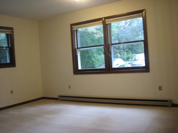 (undisclosed Address), South Burlington, VT 05403