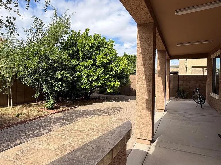 4723 W Gelding Dr — Photo 17