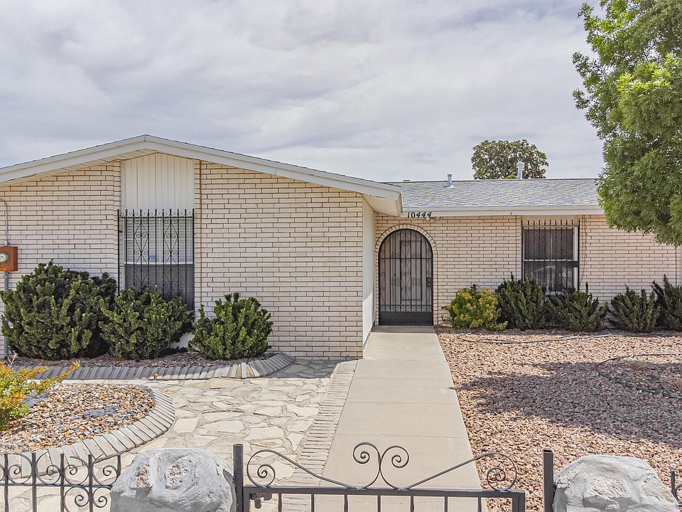 1st image of 10444 Achilles Dr