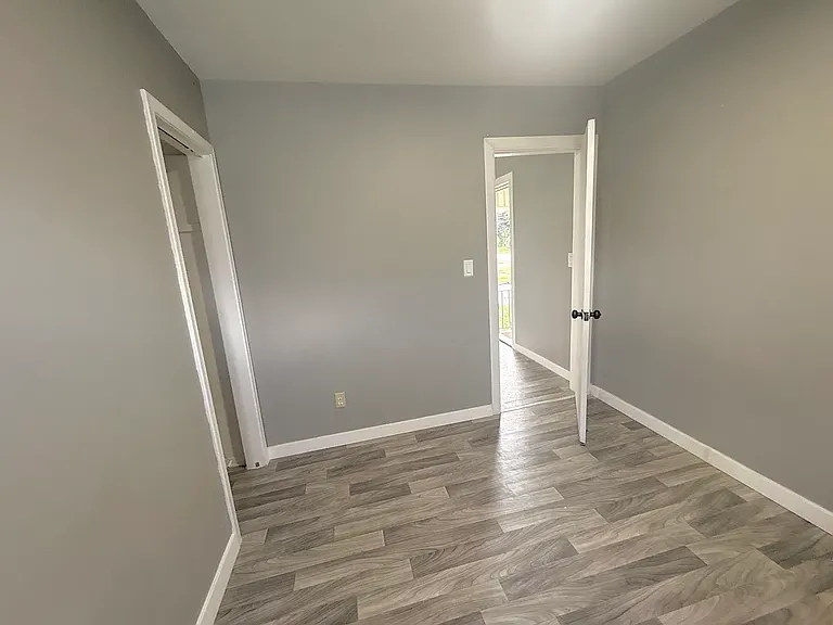 3256 Augusta St — Photo 4