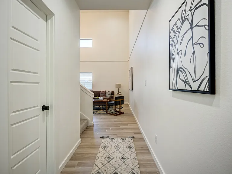 310 Homestead Ave #2 — Photo 8
