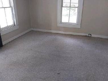 1st image of 516 College St