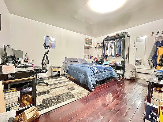 2nd image of 143 E 35th St APT 1F