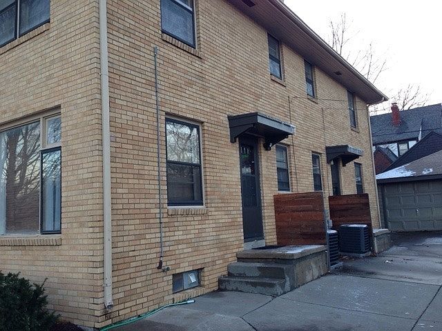 2nd image of 157 S Oliver St