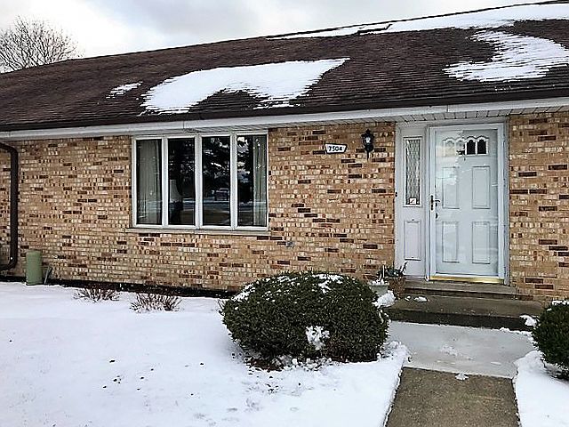 1st image of 7504 W Willowood Ct #34