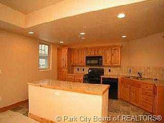 3rd image of 6127 N Fox Point Circle 2 #25-A