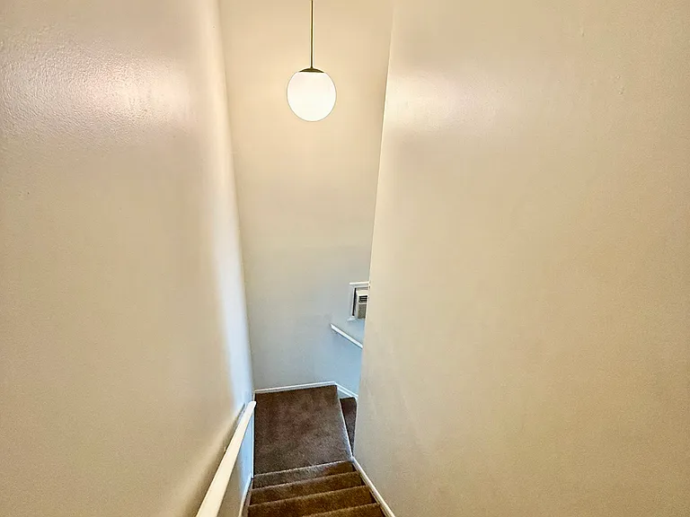 2255 Congo St — Photo 14