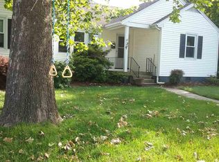 1828 Mount Vernon St, Waynesboro, VA 22980