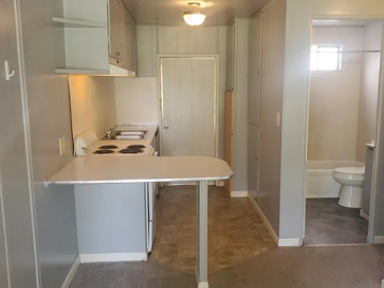 2808 S 221st St #13 — Photo 7