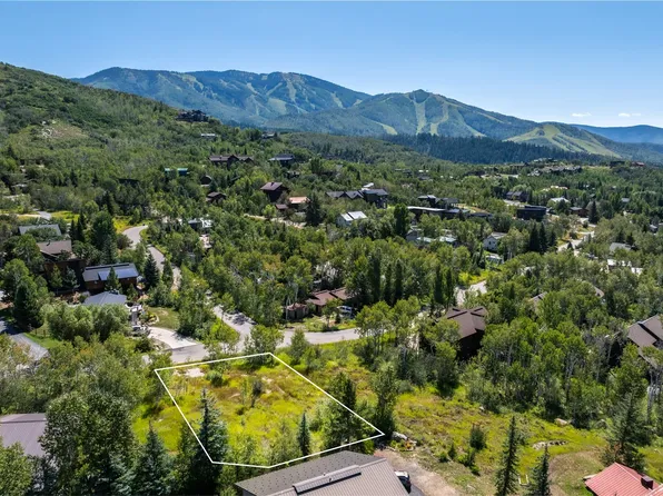 245 Huckleberry Ln, Steamboat Springs, CO 80487