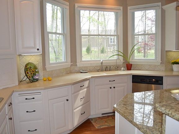4th image of 173 Reserve Dr