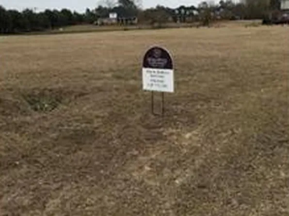1010 Summit Dr, Sumter, SC 29150