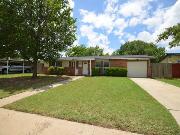 405 Westchester, Schertz, TX 78154