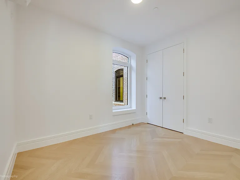 370 Lenox Ave #Penthouse 4 — Photo 7