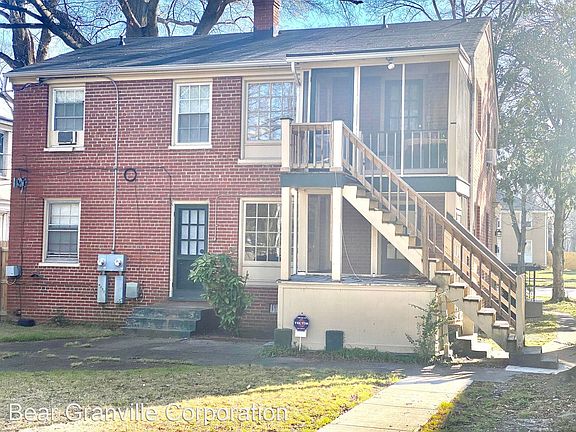 3rd image of 4918 Chamberlayne Ave APT 1B