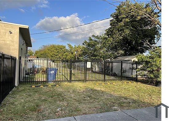 3rd image of 7065 NW 19th Ave