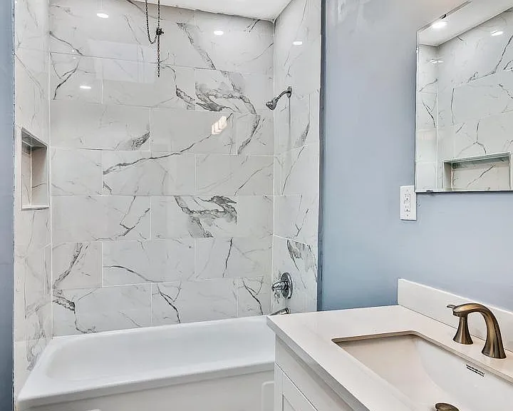 2420 S Lee St — Photo 14