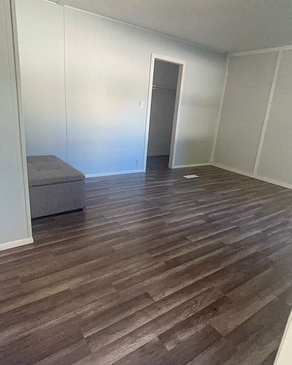 1st image of 1813 Woodcrest Dr #1
