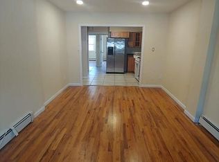 2074 Matthews Ave FLOOR 1, Bronx, NY 10462