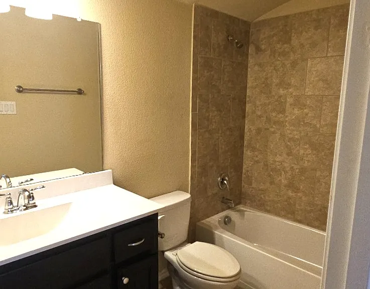 Upstairs bath_07032026