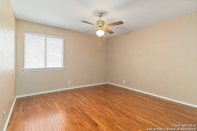 5207 Wood Glen Dr — Photo 35