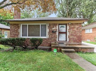 19939 Lesure St, Detroit, MI 48235
