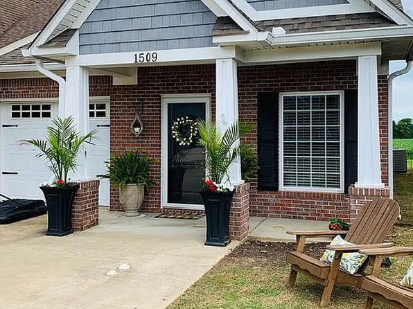 1509 Rutherford St, Union City, TN 38261