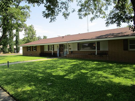 4th image of 1400 S Dwight Ave