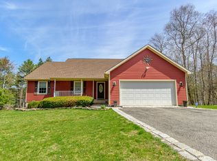50 Pine Knolls Dr, Killingly, CT 06241