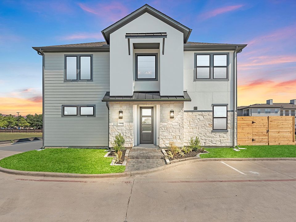 1st image of 12038 Royal Oaks Banner Way