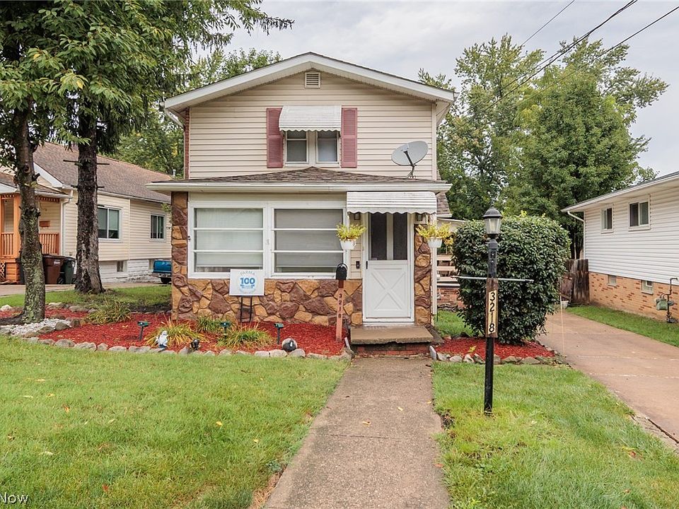 1st image of 3218 W Ridgewood Dr