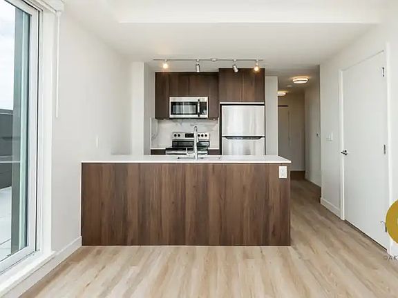 3rd image of 6137 Cambie St #502