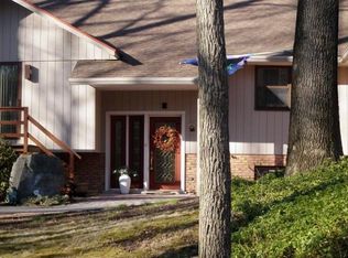 14 Glenbrook Dr, Reading, PA 19607