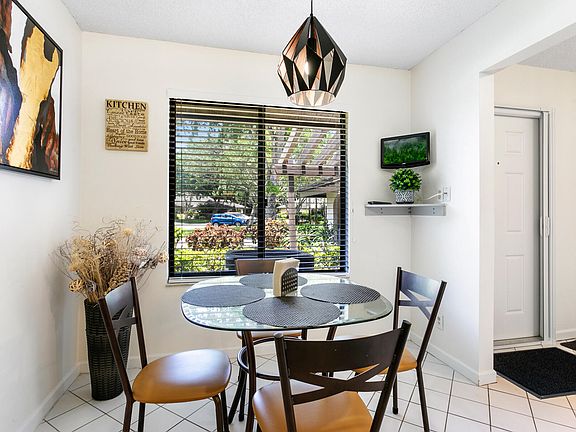 2nd image of 10069 Hickorywood Place