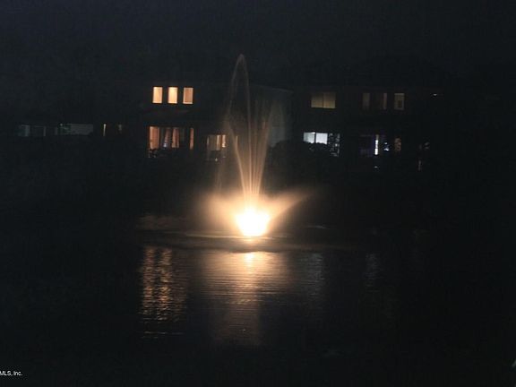 4th image of 3814 Hartwood Ct