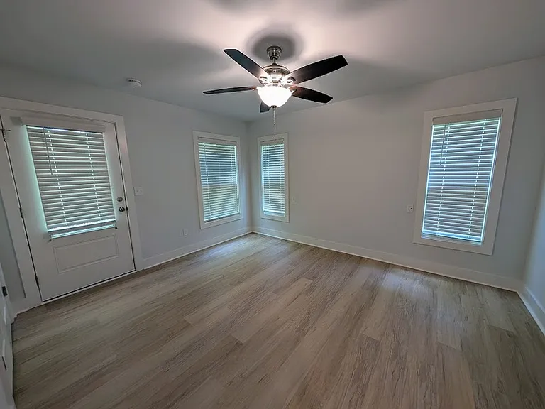 1531 Payne St #1 — Photo 5