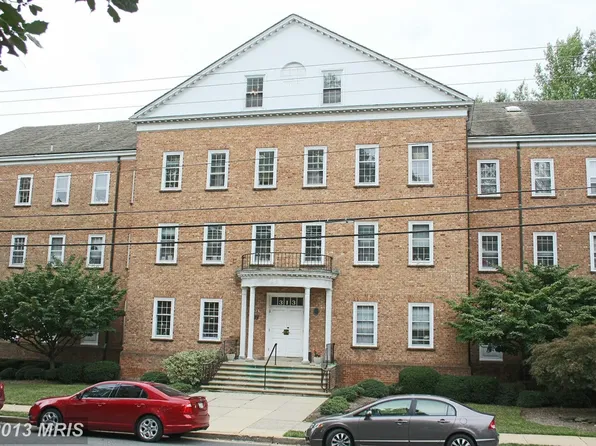 313 Park Ave #2, Falls Church, VA 22046