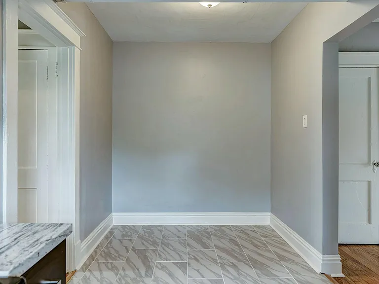 5951 McPherson Ave — Photo 15