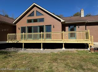 520 Fuller Lake Rd, Susquehanna, PA 18847